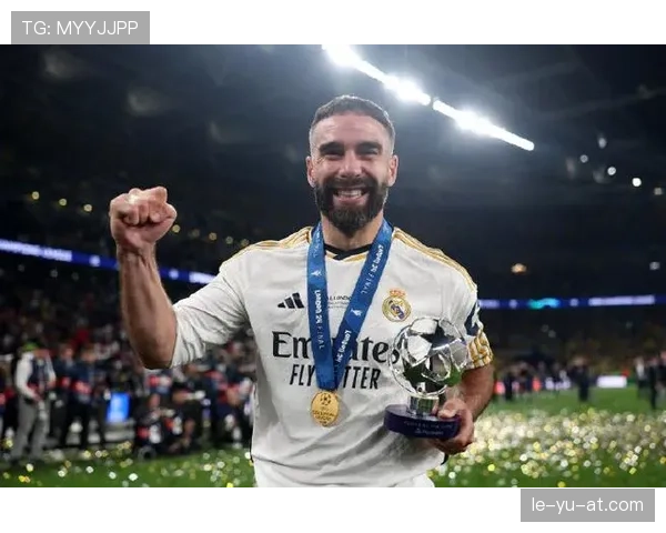 卡瓦哈尔欧冠闪耀右路，关键突破助皇马重振竞争力