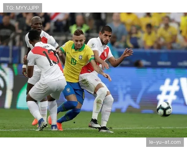 秘鲁队控场能力突出，近期表现稳健引国际关注