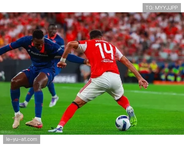 伊萨克森在本菲卡表现