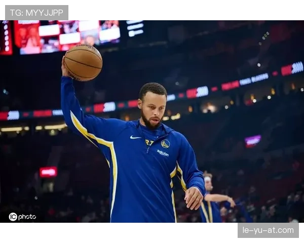 库明加突破制造空档提升投篮效率，助力球队攻防转换加速